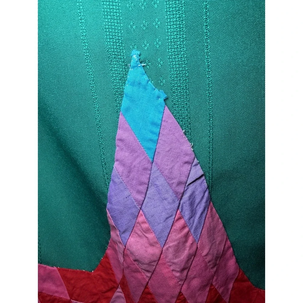 Vintage Starburst Embroidered Tablecloth 70